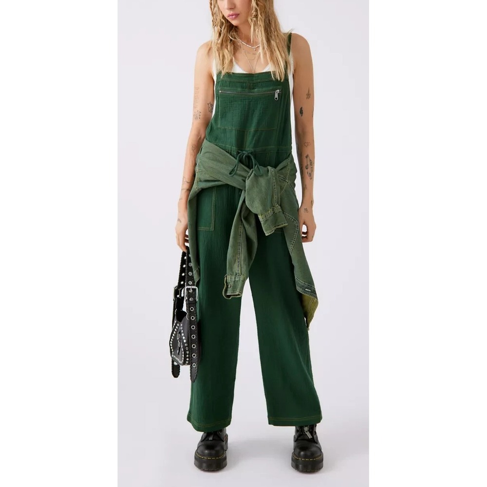 Urban Outfitters Tina Textured Gauze Jumpsuit Green Wide Leg One Piece Medium - Picture 16 of 16